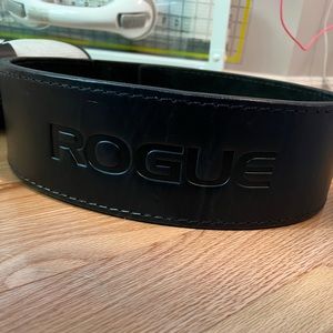 Rogue Black Leather Lever Belt 13mm - 4 inch belt - weight lifting belt